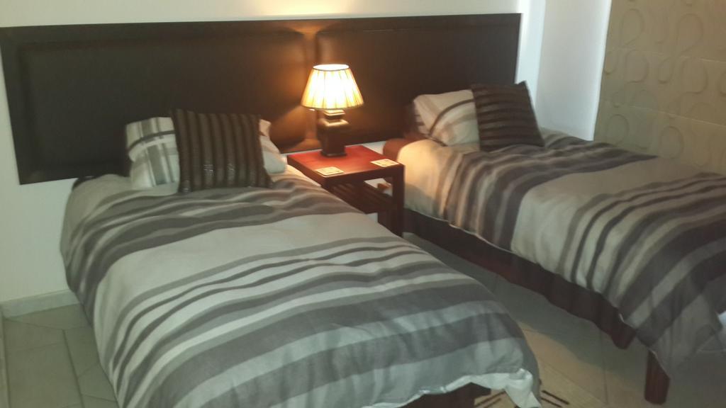 Magaliqua Guest House Noordheuwel 部屋 写真